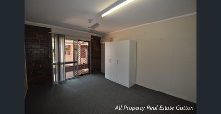 Share House- 1 Room Available - Photo 3