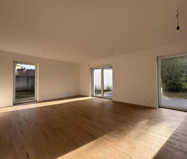 Stilvolle Erdgeschoss-Neubauwohnung mit eigenem Garten in Wiedenbrück - Foto 1