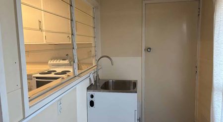 2 BEDROOMS GERALDINE - Photo 4