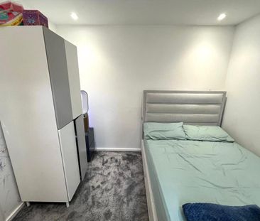 3 bedroom detached house to rent - Photo 5