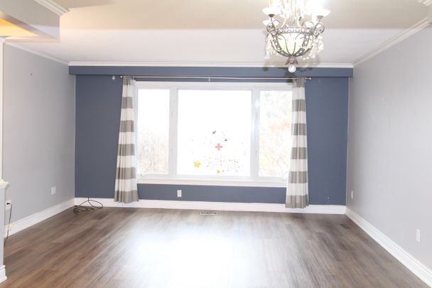 For Lease - 8 Meadowland Avenue Unit# Upper Unit, Barrie, Ontario - Photo 1