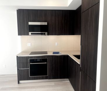 For Lease - 8 Cumberland Street Unit# 1105, Toronto, Ontario - Photo 3