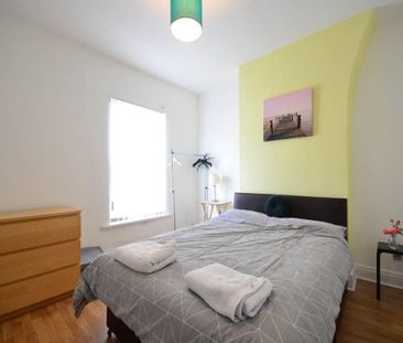 2 bedroom house share to rent - Photo 3