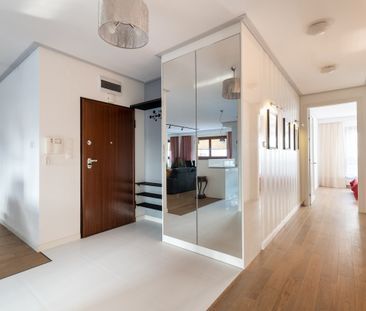 Komfortowy apartament w Miasteczku Wilanów - Zdjęcie 1