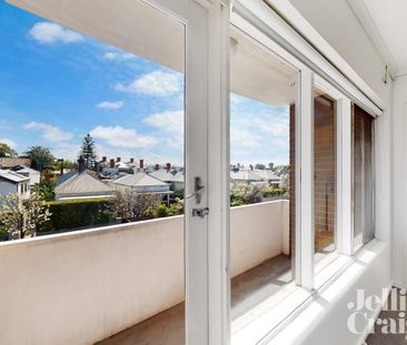 An Impeccable location and size - Photo 3