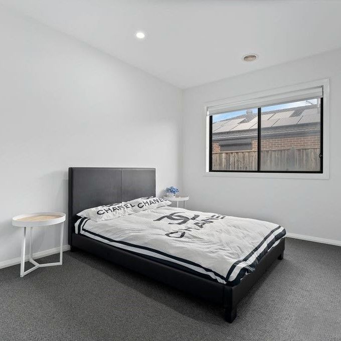 Grandeur in Mickleham: Your Dream Home Awaits - Photo 1