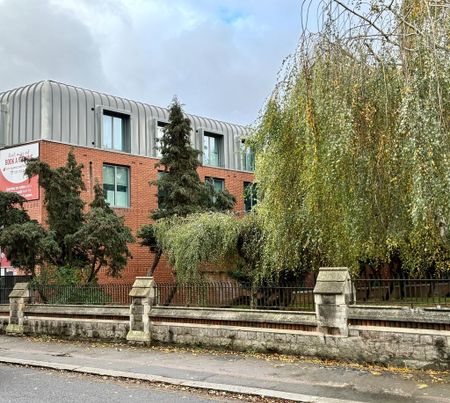 Studio to rent - Photo 3