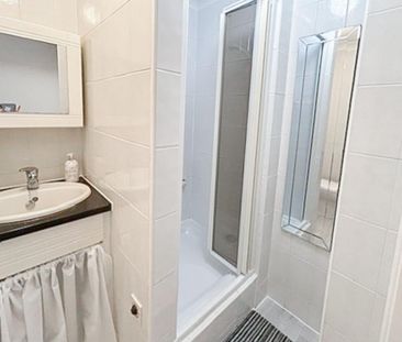1 bedroom retirement property to rent - Photo 4