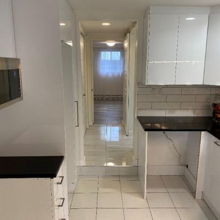 Ahuntsic - 3 1\2 - Photo 3