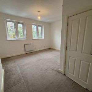 1 bedroom house to rent - Photo 2