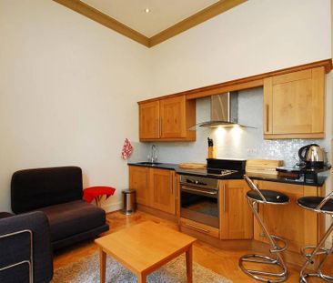 1 bedroom flat to rent - Photo 3