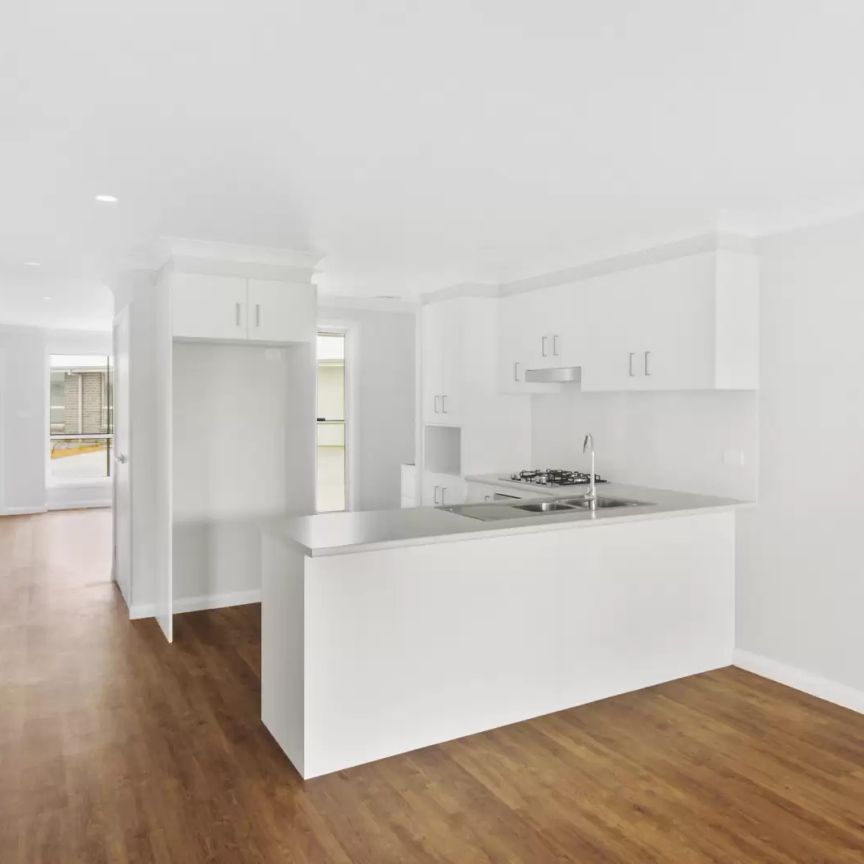 Modern Living - Photo 1