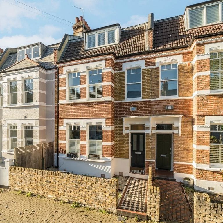 Moring Road, SW17 8DL, London - Photo 1