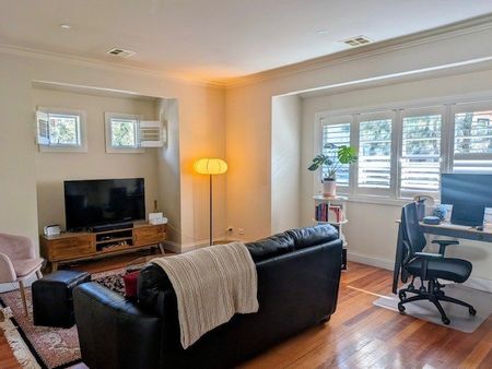 2/46 Diamond Creek Road, Greensborough - Photo 2