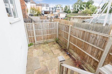 1 bedroom apartment to rent St. Johns Hill, Sevenoaks, TN13 - Photo 3