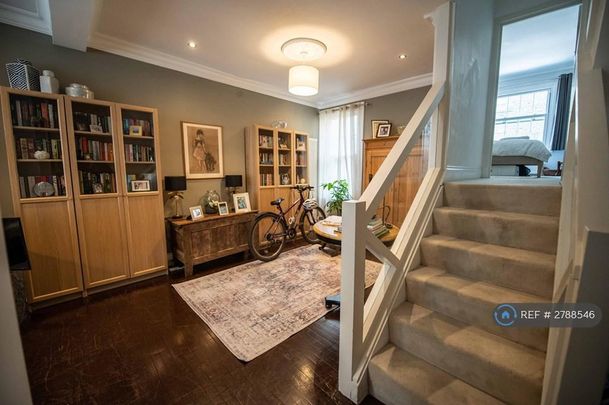 5 bedroom terraced house to rent - Photo 1