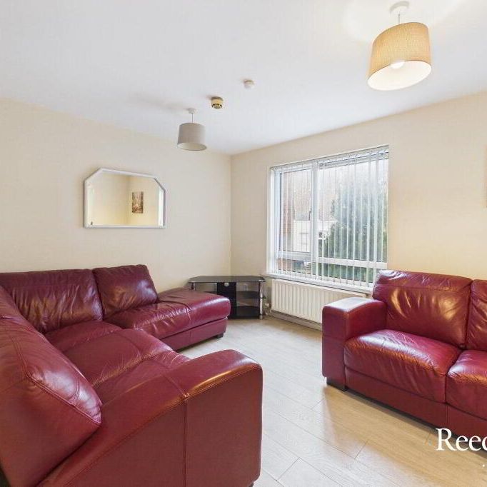 85 Donegall Pass, Belfast, BT7 1DR - Photo 1