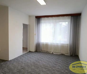 Pronájem bytu 1+1, Nerudova, Hulín - Fotografie 2