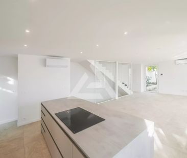 Location Maison 5 pièces 143m² CAP D AIL 06320 - Photo 1