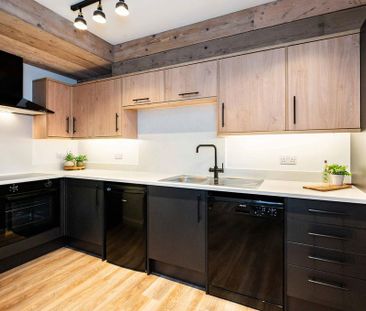 1 bedroom in a flat share to rent - Photo 6