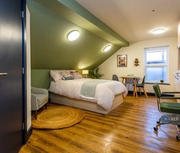 Studio to rent - Photo 3
