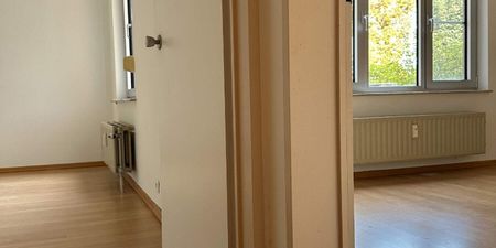 Appartement te huur in Antwerpen voor € 1.200 met 2 slaapkamers - Foto 4
