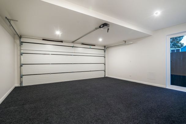 Karaka - 4 Bedrooms with 2.5 Bathrooms - Photo 1