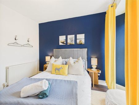 Clare Terrace - Photo 4