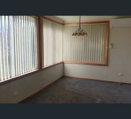 32 Chichester Drive, Devonport, Tas 7310 - Photo 3
