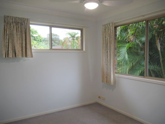 VERY TIDY 3 BEDROOM DUPLEX UNIT IN GOONELLABAH - Photo 1