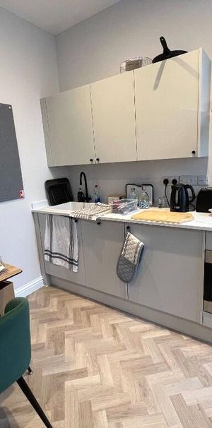 1 bedroom studio to rent - Photo 2