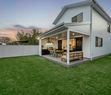 BRAND NEW HOME - MOVE IN & SETTLE IN - Photo 5