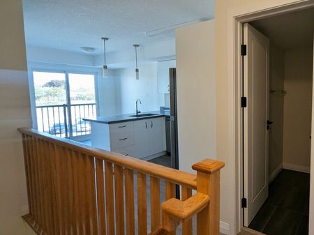 For Lease - 370 Fisher Mills Road Unit# C48, Cambridge, Ontario - Photo 5