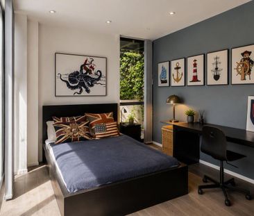 A striking contemporary home in the heart of NW3, offering beautifu... - Photo 6