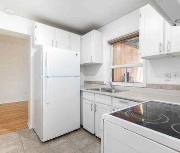 For Lease - 133 Dunn Avenue Unit# 203, Toronto, Ontario - Photo 2