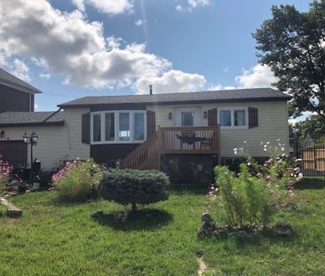 For Lease - 5 Bowers Road, East Gwillimbury, Ontario - Photo 4