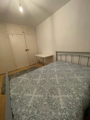 3 Bed Flat, Penrose House, SE17 - Photo 4