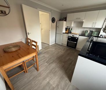 2 bedroom terraced house to rent - Photo 6