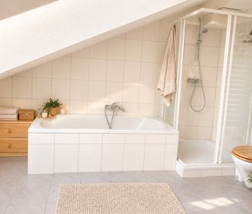 Grosszügige 4.5-Zimmer-Wohnung mit Balkon und schöner Aussicht in Allschwil - Foto 4