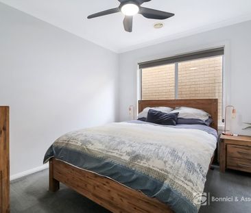 SETTLE IN BEFORE CHRISTMAS - Photo 4