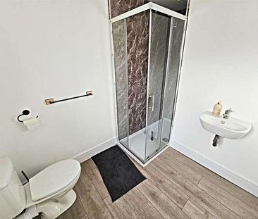 Commercial Street, Beddau, Pontypridd, CF38 - Photo 3