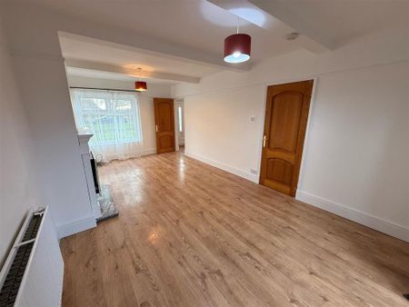 3 bedroom terraced house to rent - Photo 3