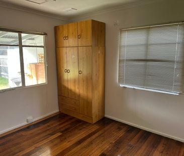 80 Blake Street, Reservoir VIC 3073 - Photo 2