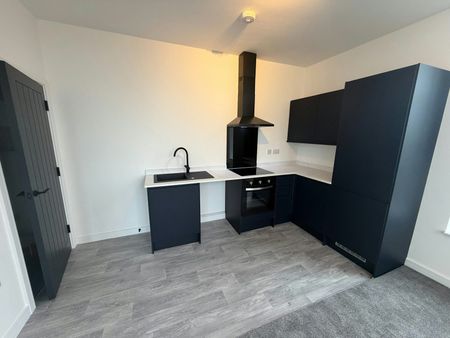 Flat to rent on - Photo 3