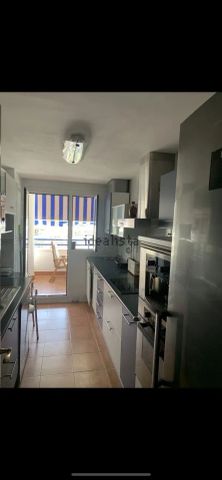 Alquiler de piso en Avenida General López Domínguez, 4 - Photo 3