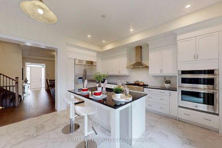 For Lease - 100 Ballantyne Boulevard Unit# ROOM B, Vaughan, Ontario - Photo 5