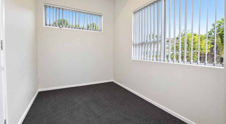 For Rent Reynella Drive 2 Bedrooms - Photo 5