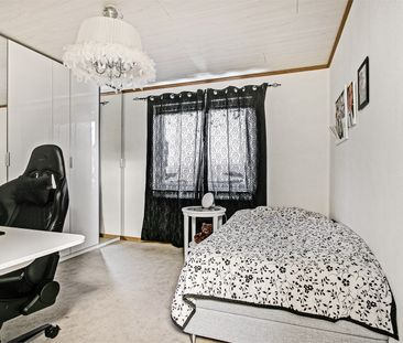 Storskiftesvägen, Norsborg - Photo 3