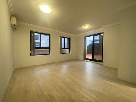 Home For Rent - Photo 3