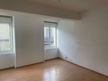 Location appartement 4 pièces, 92.31m², Le Lion-d'Angers - Photo 2